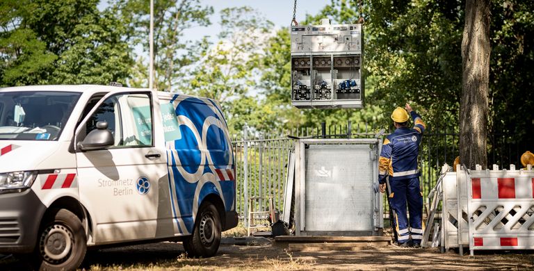 Aufbau einer neuen Netzstation